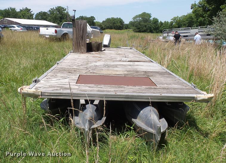 image for item CA9051 Pontoon barge