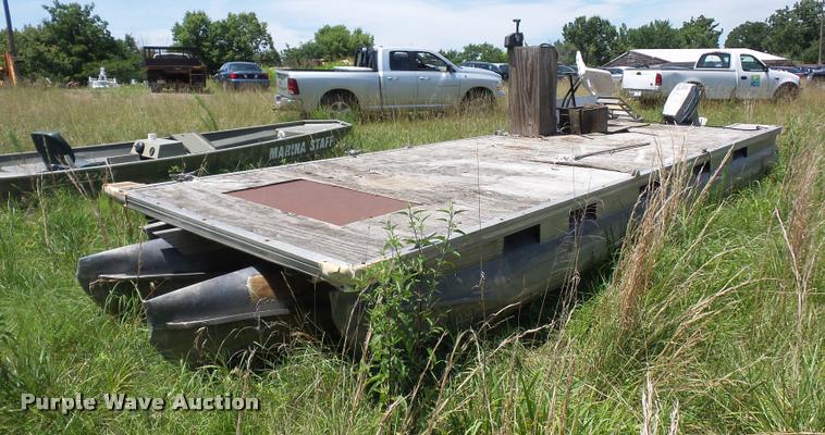 image for item CA9051 Pontoon barge