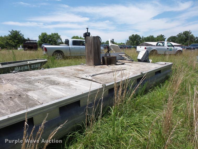 image for item CA9051 Pontoon barge