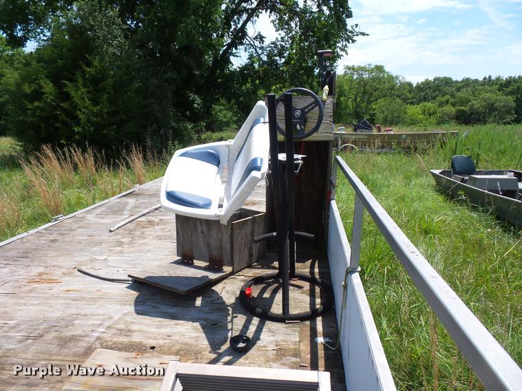 image for item CA9051 Pontoon barge