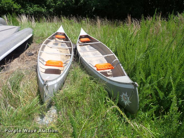 image for item CA9052 (9) canoes