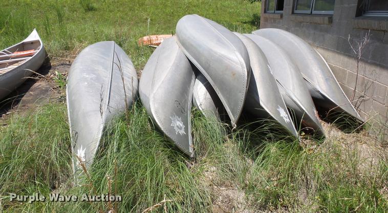 image for item CA9052 (9) canoes