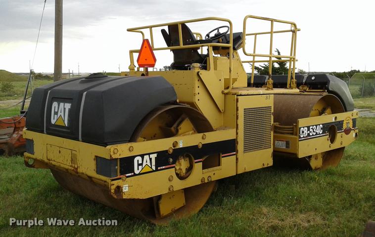 image for item DA1100 1998 Caterpillar CB-534C double drum roller