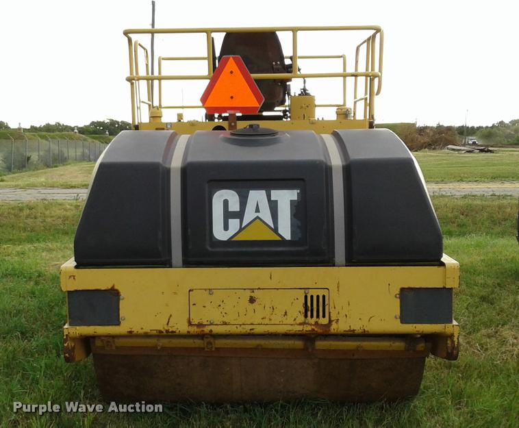 image for item DA1100 1998 Caterpillar CB-534C double drum roller