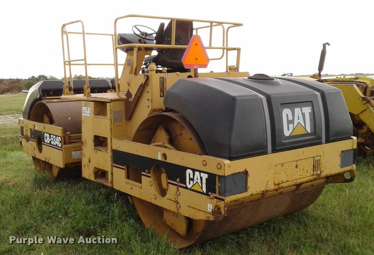 image for item DA1100 1998 Caterpillar CB-534C double drum roller