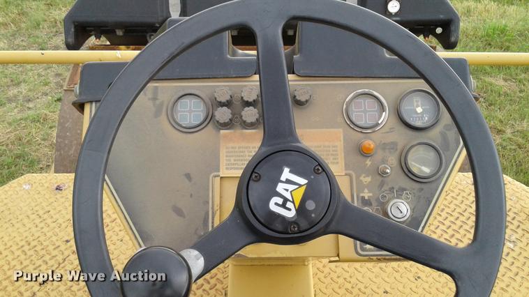 image for item DA1100 1998 Caterpillar CB-534C double drum roller