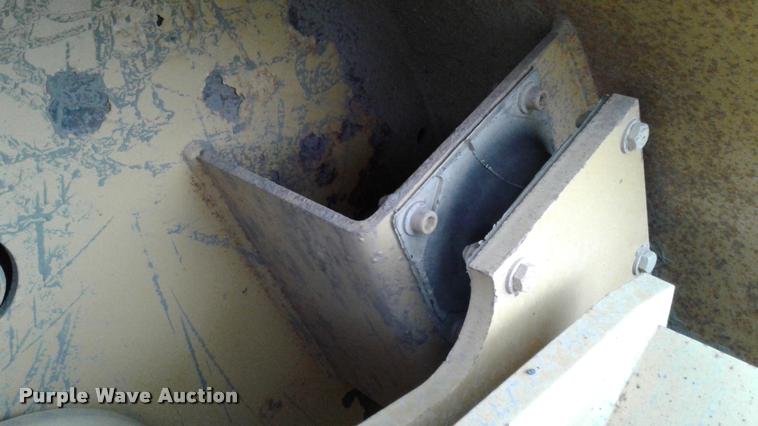 image for item DA1100 1998 Caterpillar CB-534C double drum roller