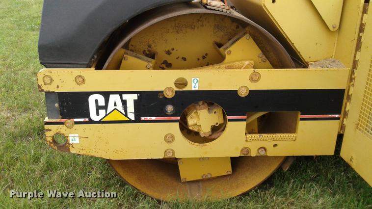 image for item DA1100 1998 Caterpillar CB-534C double drum roller