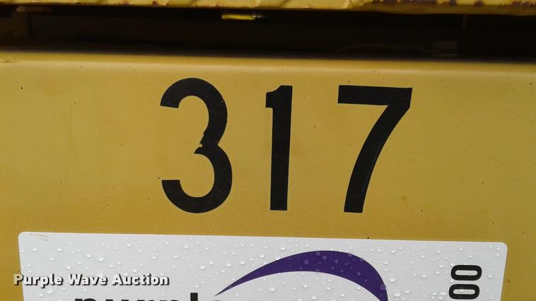 image for item DA1100 1998 Caterpillar CB-534C double drum roller