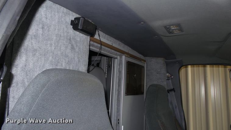 image for item DA1156 1996 Ford Econoline E350 ambulance