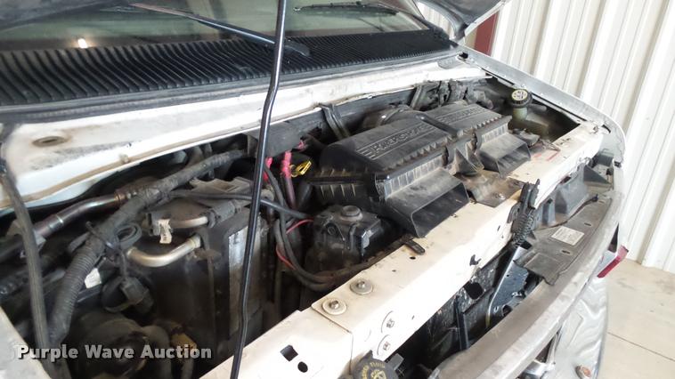 image for item DA1156 1996 Ford Econoline E350 ambulance