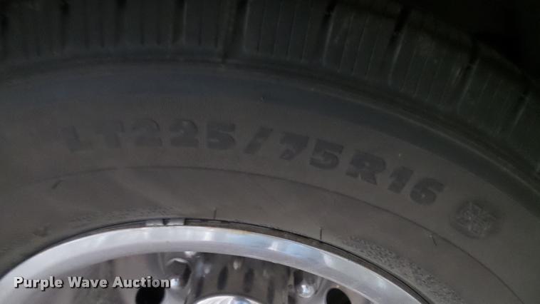 image for item DA1156 1996 Ford Econoline E350 ambulance