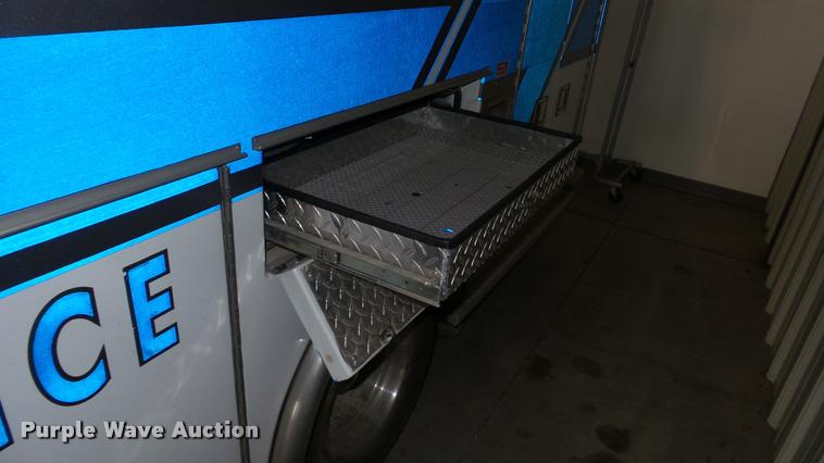 image for item DA1156 1996 Ford Econoline E350 ambulance