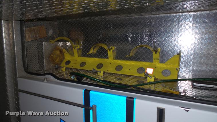 image for item DA1156 1996 Ford Econoline E350 ambulance