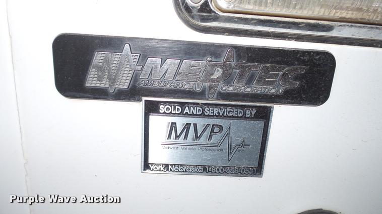 image for item DA1156 1996 Ford Econoline E350 ambulance