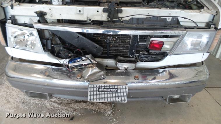 image for item DA1156 1996 Ford Econoline E350 ambulance