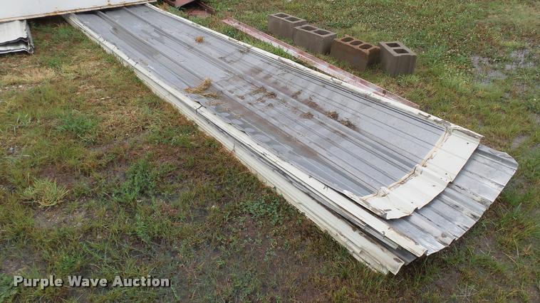 image for item DA1161 Sheet metal siding/roofing