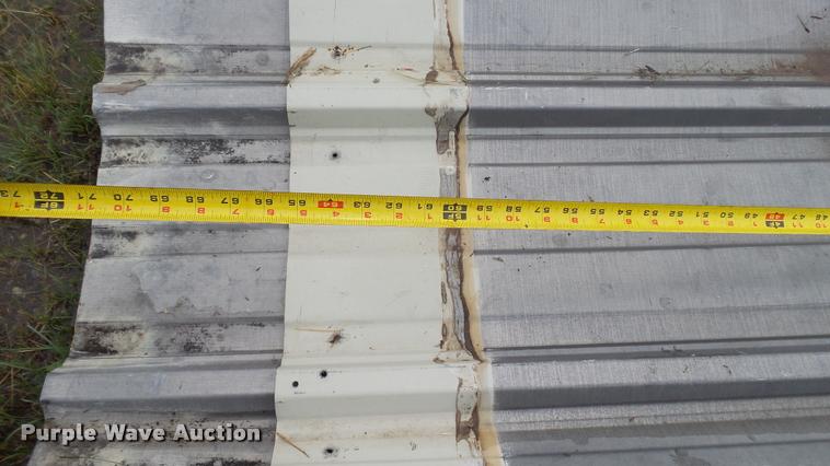 image for item DA1161 Sheet metal siding/roofing