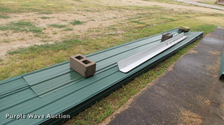 image for item DA1162 Sheet metal siding/roofing