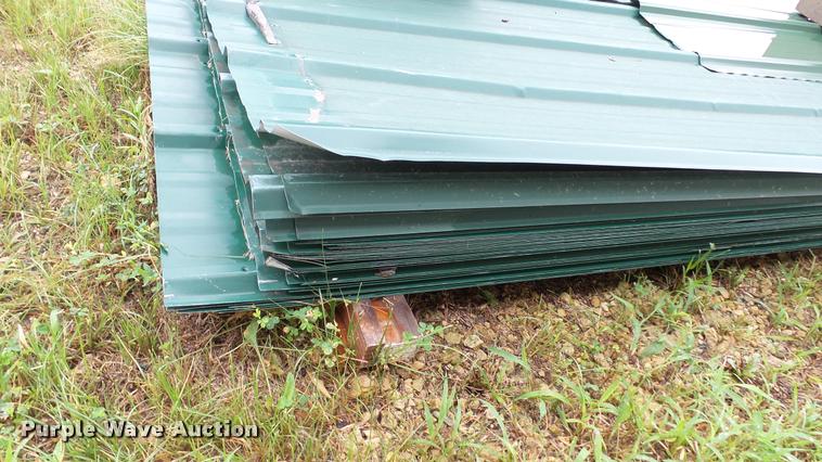 image for item DA1162 Sheet metal siding/roofing