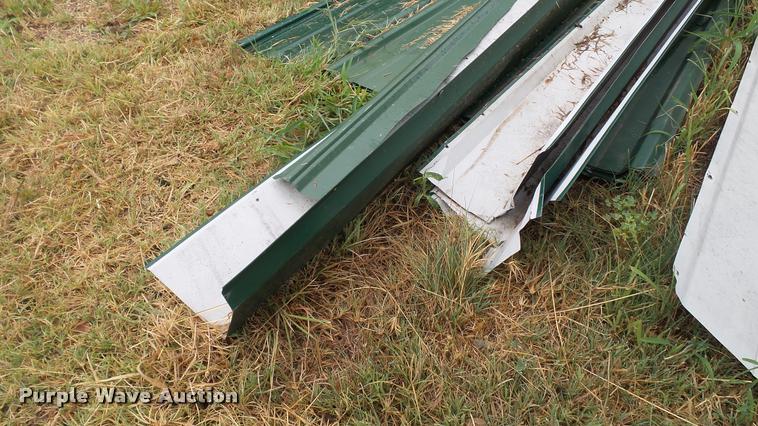 image for item DA1162 Sheet metal siding/roofing