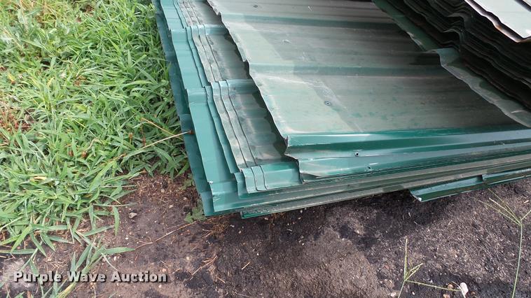 image for item DA1163 Sheet metal siding/roofing