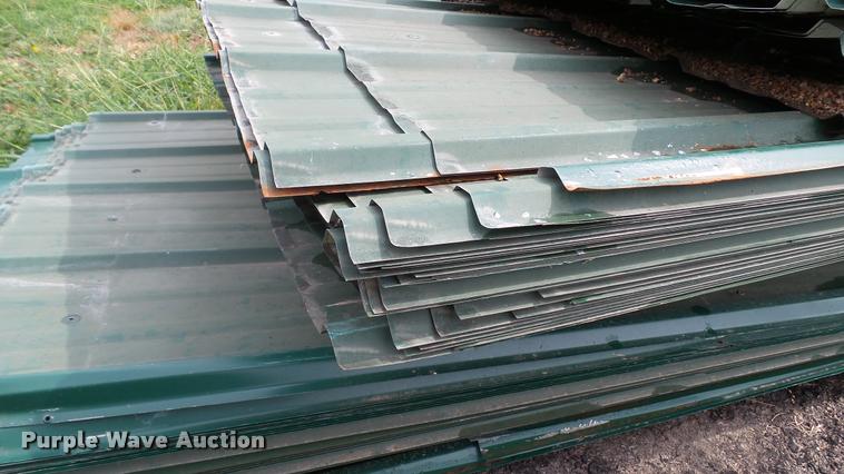 image for item DA1163 Sheet metal siding/roofing