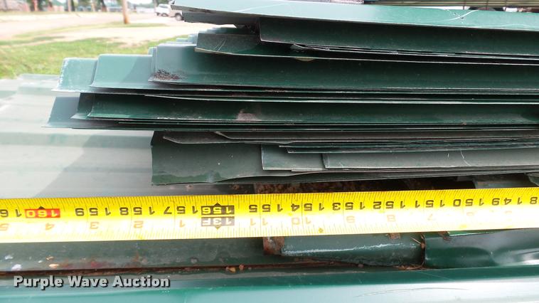 image for item DA1163 Sheet metal siding/roofing