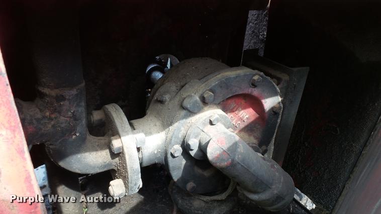 image for item DA1164 Oil distributor trailer