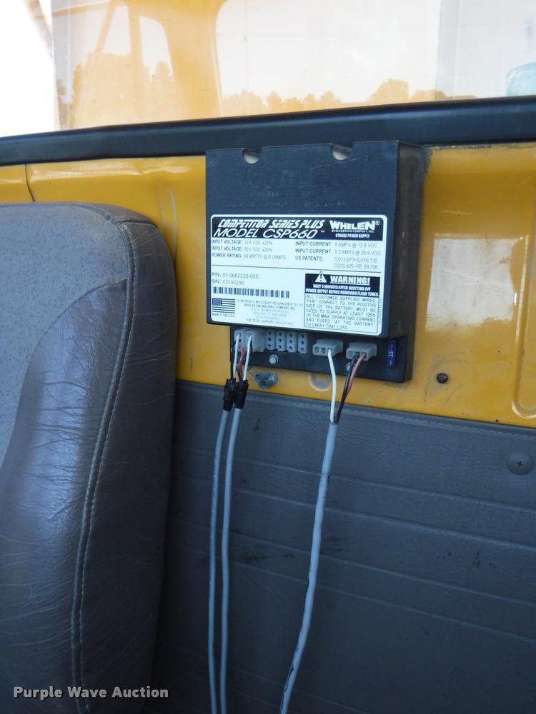 image for item DA1597 2000 International 4900 dump truck