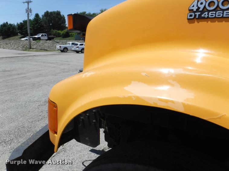 image for item DA1597 2000 International 4900 dump truck