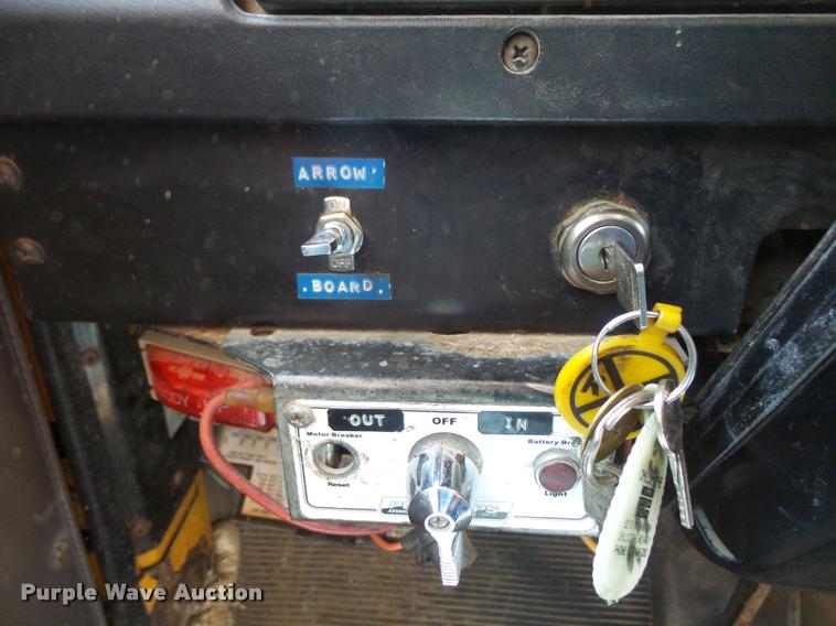 image for item DA1598 2002 International 2554 dump truck