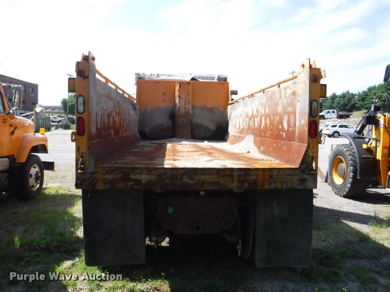 image for item DA1599 2006 International 7500 dump truck