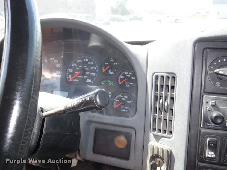 image for item DA1599 2006 International 7500 dump truck