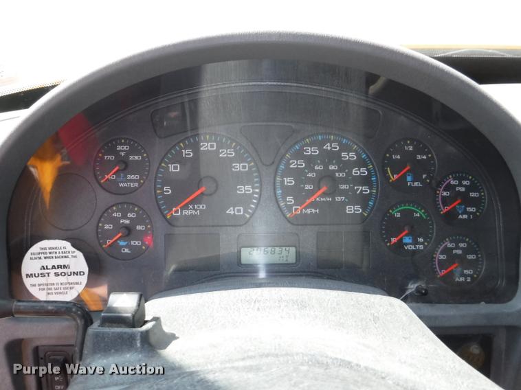 image for item DA1599 2006 International 7500 dump truck