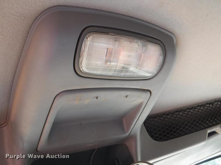 image for item DA1599 2006 International 7500 dump truck