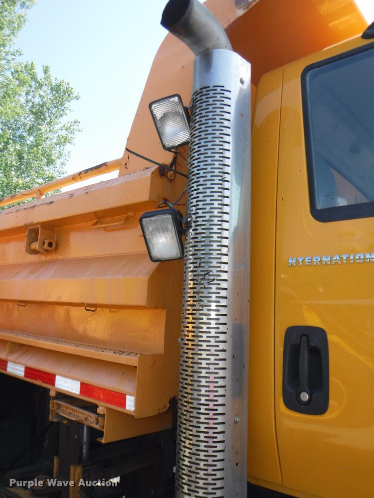 image for item DA1599 2006 International 7500 dump truck