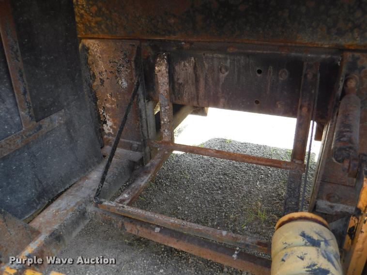 image for item DA1599 2006 International 7500 dump truck