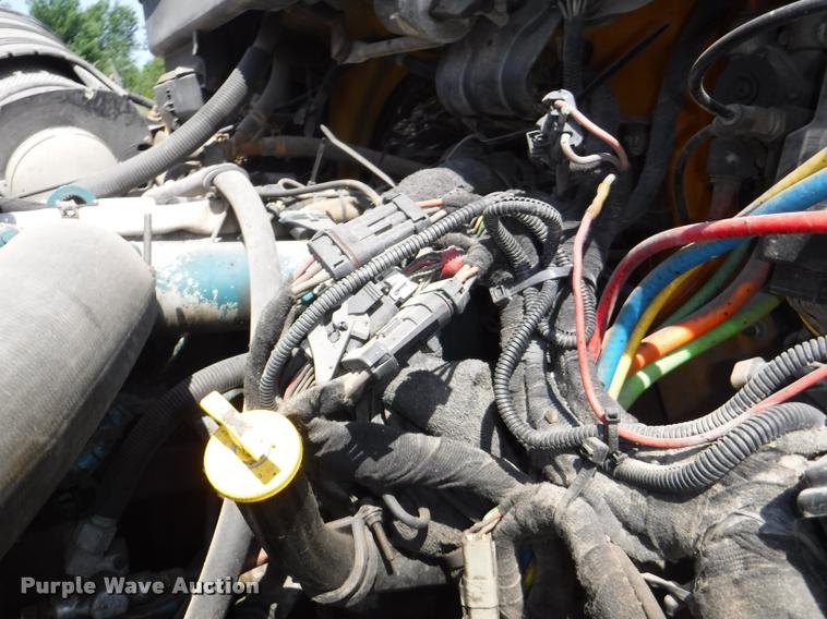 image for item DA1599 2006 International 7500 dump truck