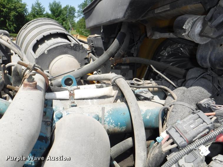 image for item DA1599 2006 International 7500 dump truck