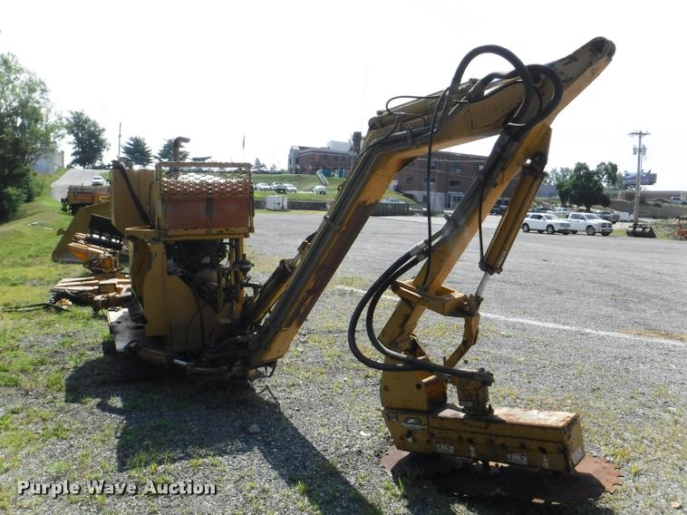 image for item DA1604 Diamond boom mower