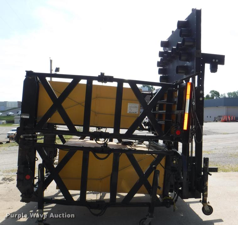 image for item DA1607 Energy Absorption Systems crash attenuator with arrow board