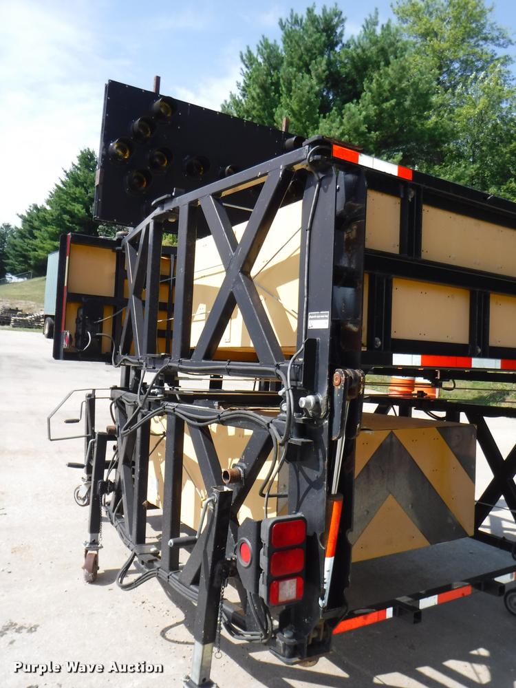 image for item DA1607 Energy Absorption Systems crash attenuator with arrow board