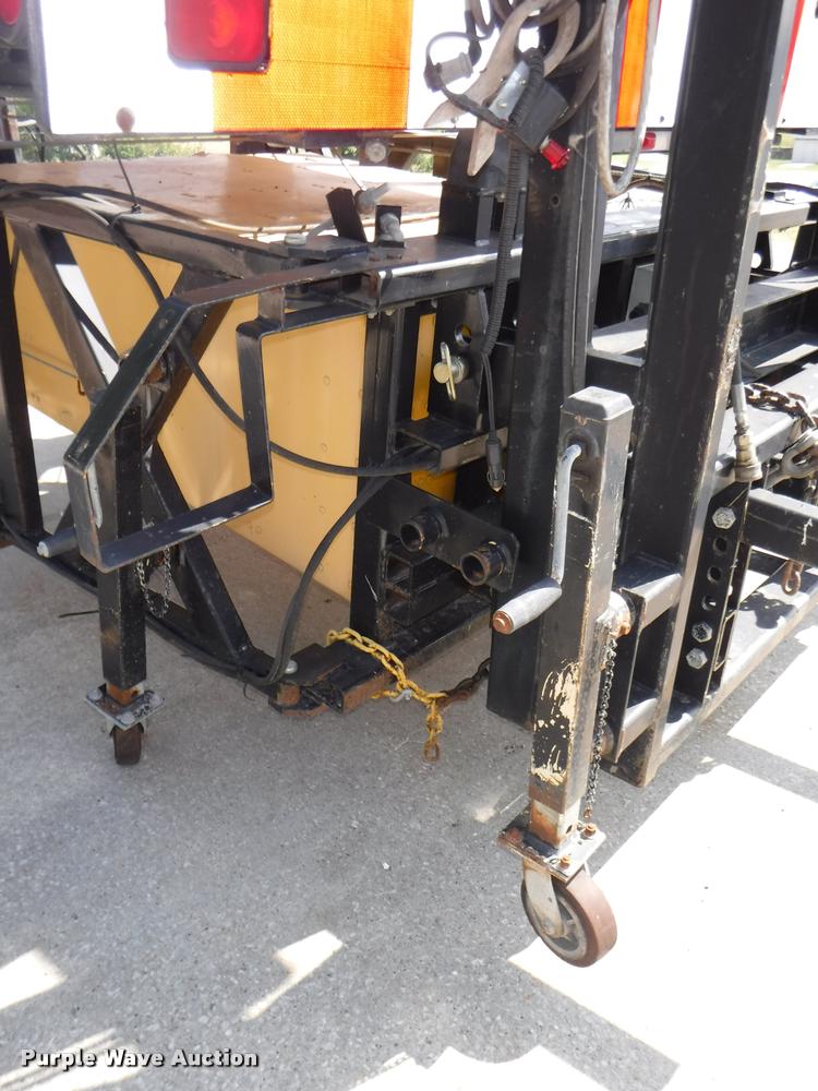 image for item DA1607 Energy Absorption Systems crash attenuator with arrow board