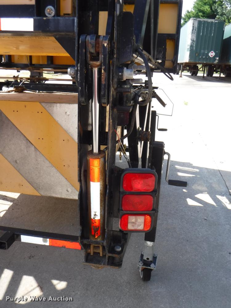 image for item DA1607 Energy Absorption Systems crash attenuator with arrow board