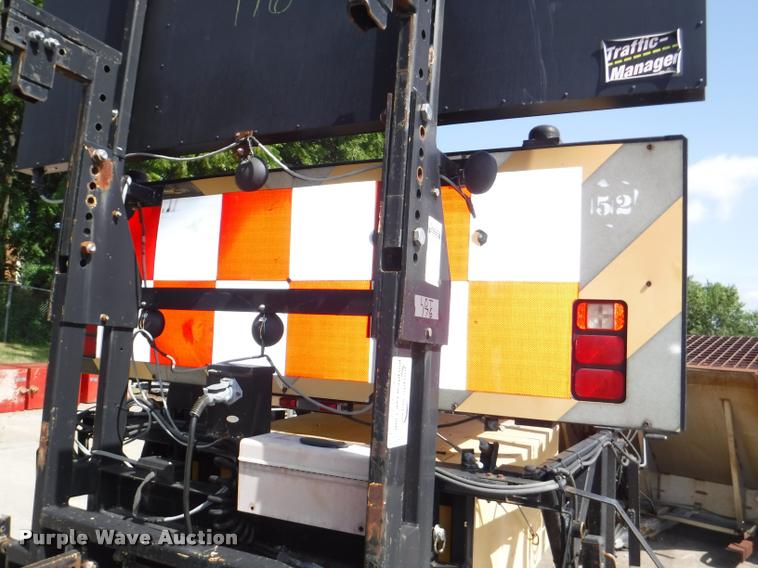 image for item DA1608 Energy Absorption Systems crash attenuator with arrow board