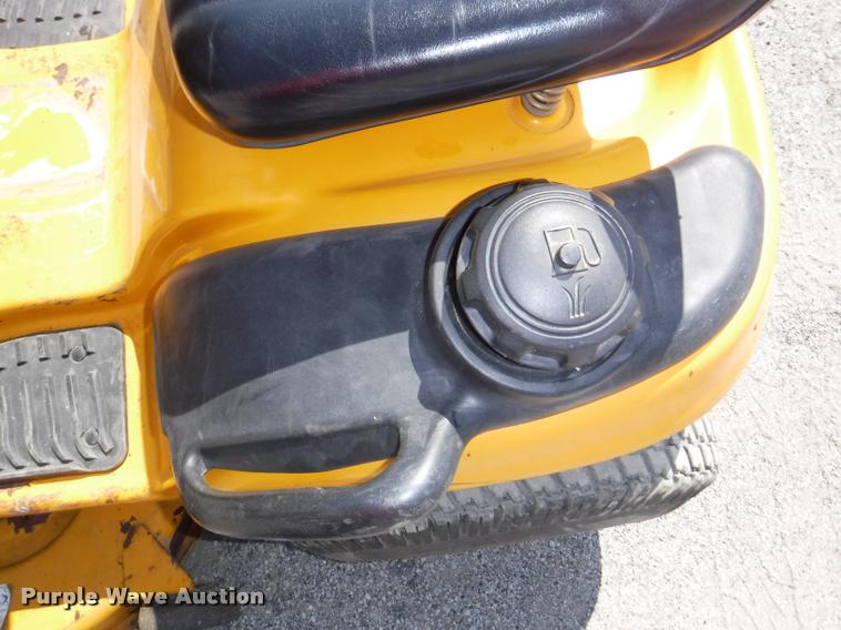 image for item DA1611 Cub Cadet 1527 lawn mower