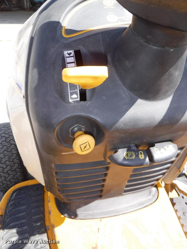 image for item DA1611 Cub Cadet 1527 lawn mower