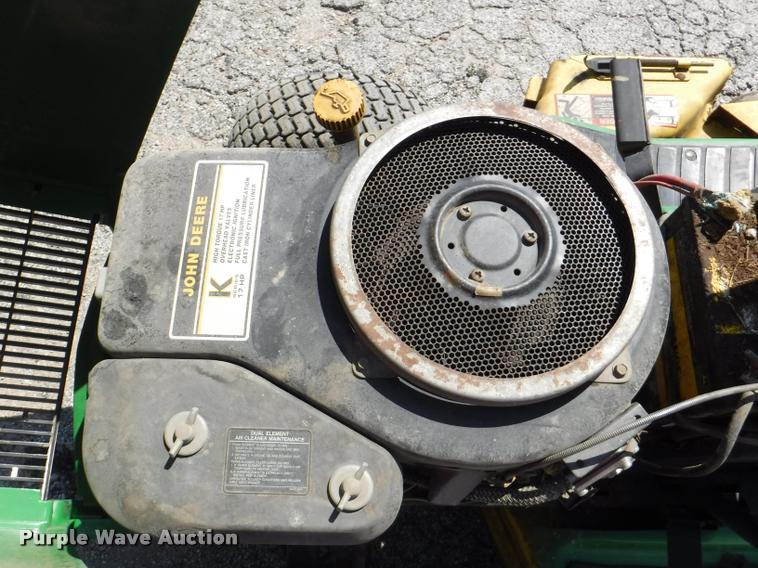 image for item DA1612 John Deere GT262 lawn mower
