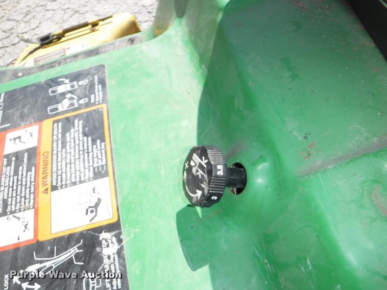 image for item DA1612 John Deere GT262 lawn mower